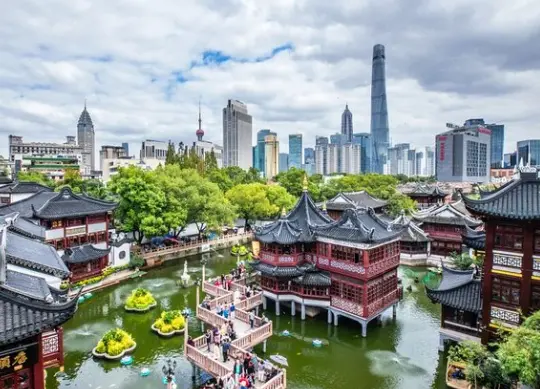 上海一日游跨年怎么安排？白天与夜晚路线，我劝你别瞎跑
